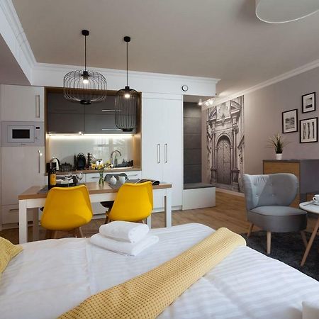 Silver Apartment Old Jewish Quarter Краков Экстерьер фото