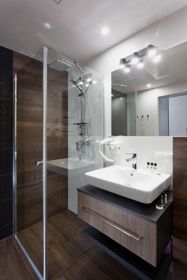 Silver Apartment Old Jewish Quarter Краков Экстерьер фото